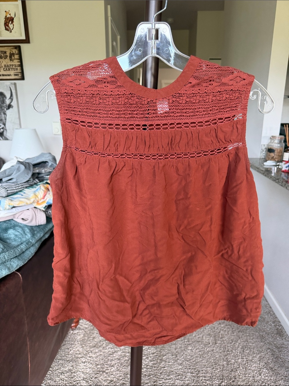 Old Navy Rust Crochet Yoke Sleeveless Tank